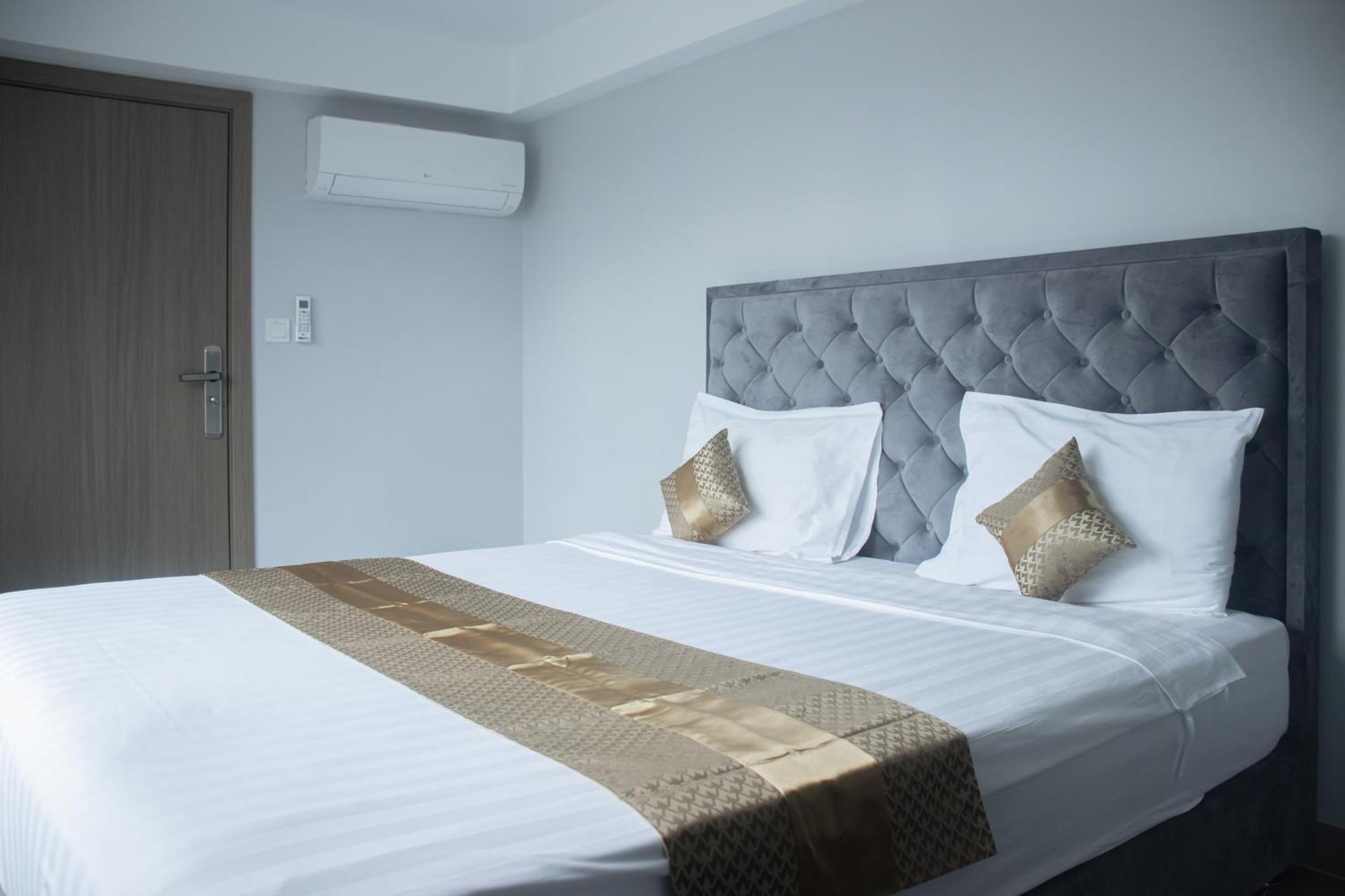 Parc21 Luxury Boutique Hotel Phnom Penh Exterior foto